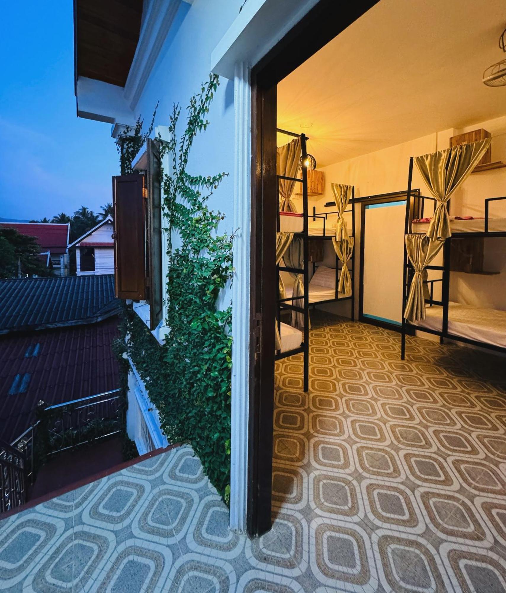 Sabai Sabai Luang Prabang Hostel Kültér fotó